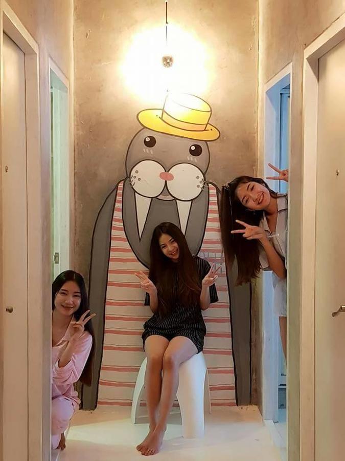 Pastelhouse Hostel (Adults Only) Bangkok Exterior foto